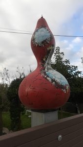 Kürbis als Zaun-Dekoration